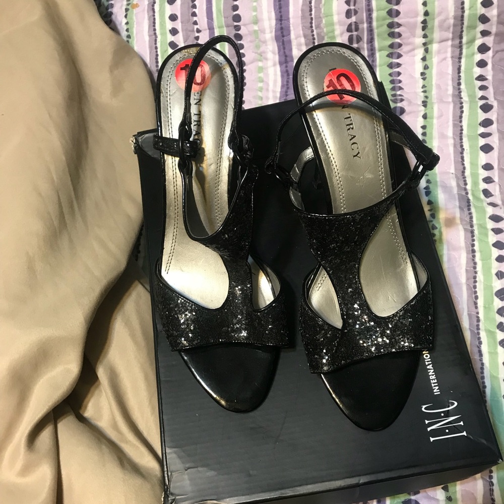 Bling heels!!